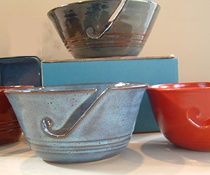 Functional and decorative pottery by Sandy Manteuffel | www.labyrinthartsfestival.org