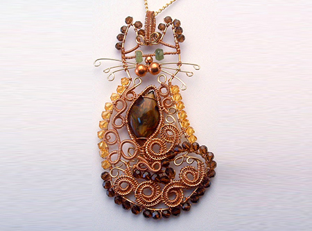 Wire-wrapped jewelry by Linda Ray | www.labyrinthartsfestival.org