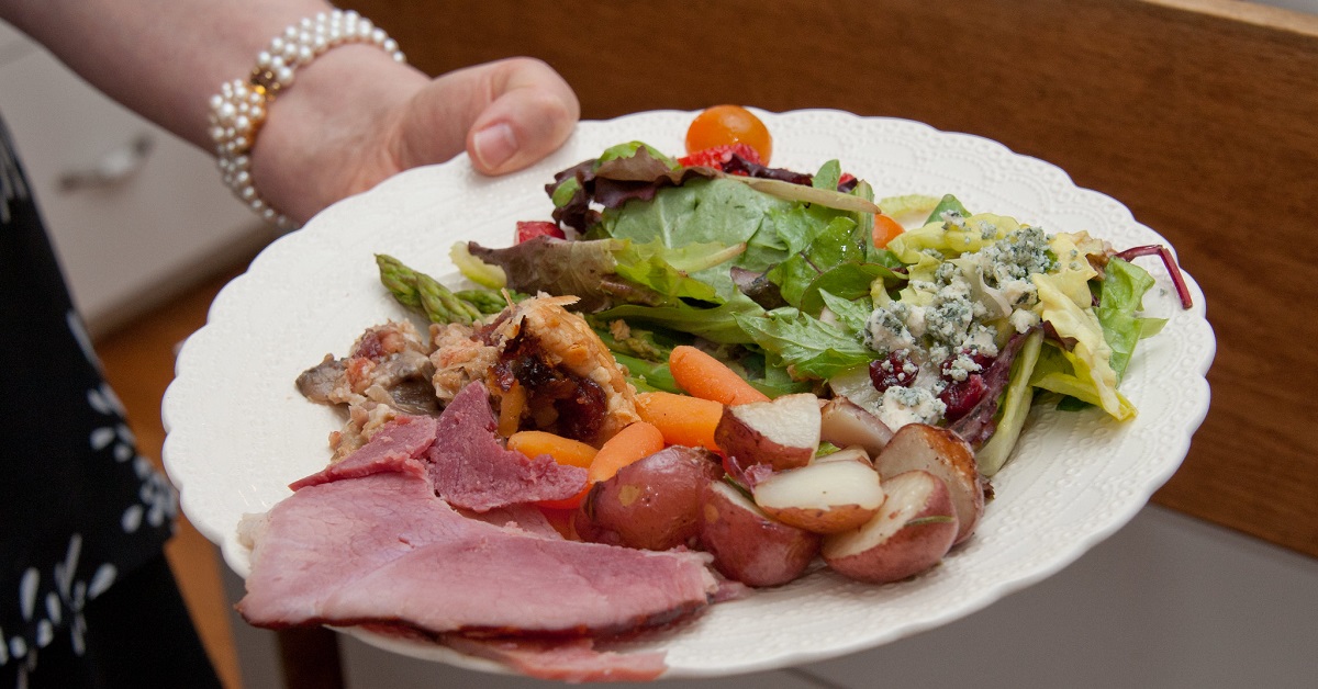 Clara Barton Guild Holiday Dinner